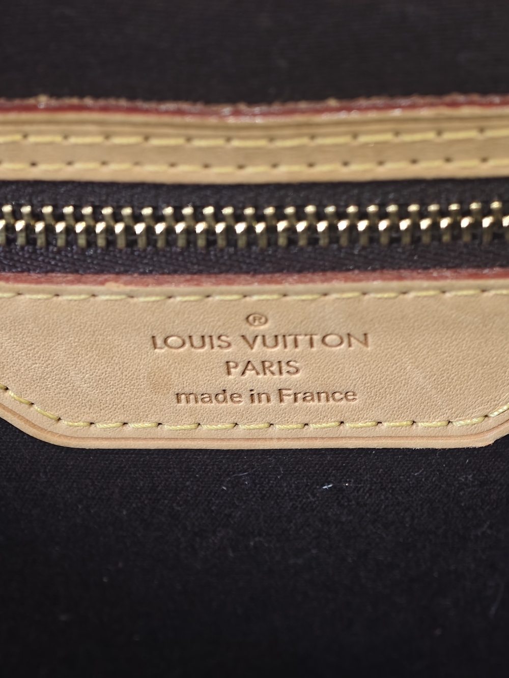 Louis Vuitton Vernis Amarante Brea Bag - Picture 9 of 10